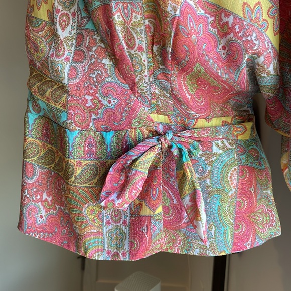 Pretty Paisley Wrap Topper with Inside waist button and ties - Picture 3 of 9